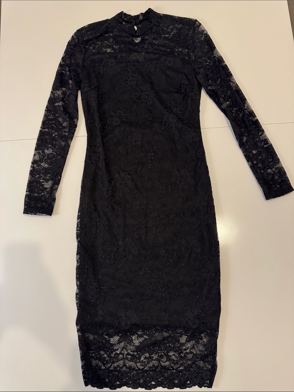 SHEIN Black Lace Long-Sleeve Midi Dress